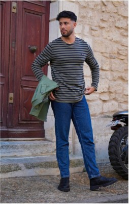 5-HENRYBIS-MARINEKAKI-WEB