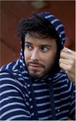 T-shirt manches longues à capuche homme ELIAS BIS MARINE ECRU