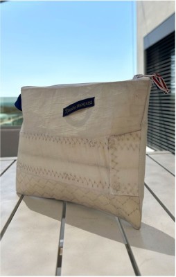Pochette en voile de bateau N°9